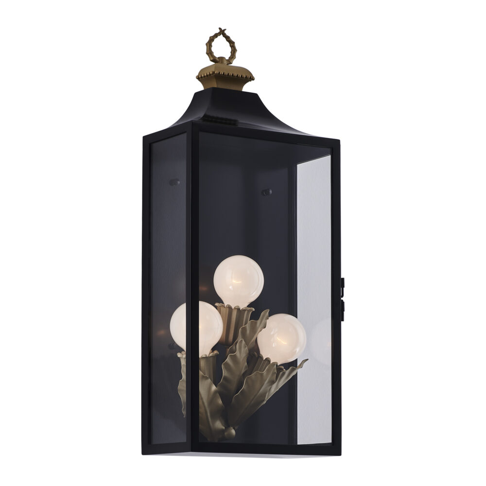 Wet-rated outdoor lantern in Matte Black